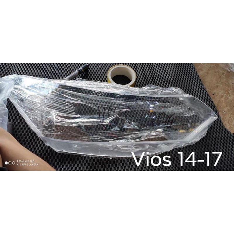 Mặt Kính Đèn Pha Toyota Vios
