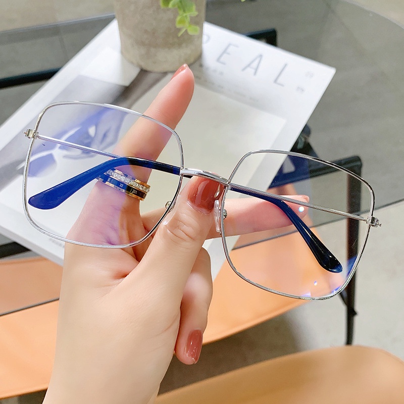 Kính Mát Gọng Vuông Kim Loại Trong Suốt Thời Trang Cho Nữ