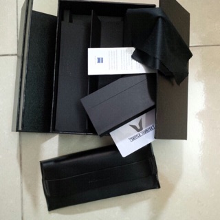 Hộp đựng kính hiệu cao cấp