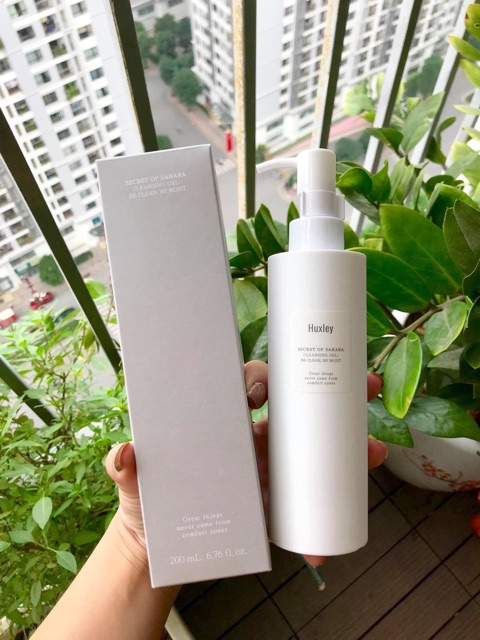 Sữa rửa mặt sáng da HUXLEY Cleansing Gel 200ml MẪU MỚI