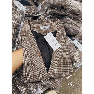 áo Blazer kẻ caro
