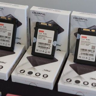 Trợ giá SSD 120G colorful SIÊU RẺ
