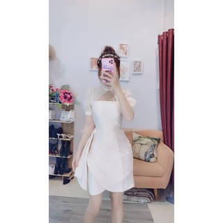 Đầm dạo phố dự tiệc ôm body nơ bèo hông cổ tròn phối nút sang chãnh