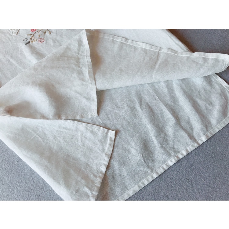 Áo trung niên thêu hoa nhẹ nhàng, kiểu dáng lịch sự, quà tặng ý nghĩa cho các mẹ R4