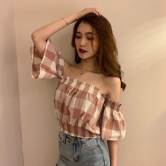 Áo croptop tay ngắn trễ vai họa tiết caro nữ tính gợi cảm cho nữ | BigBuy360 - bigbuy360.vn