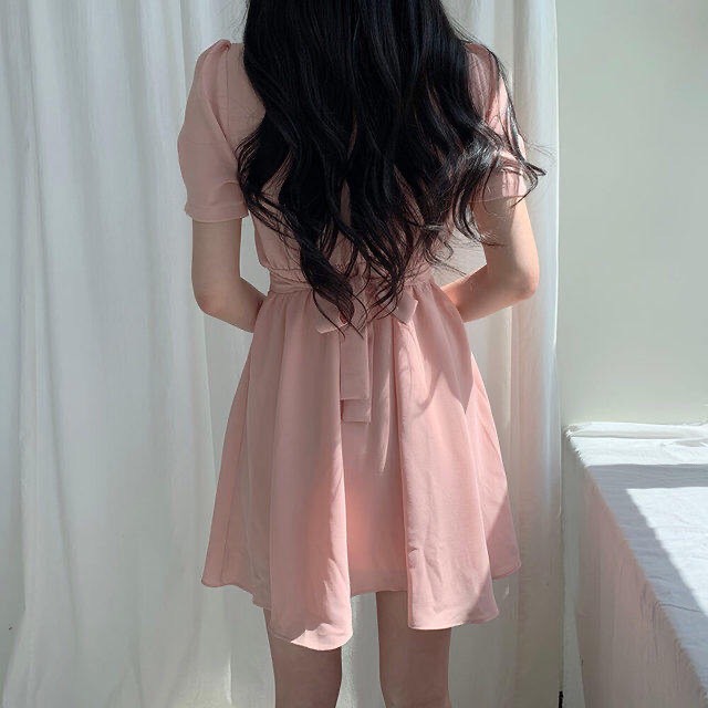 Váy ulzzang Roxie dáng xòe cổ tim ngắn tay chiffon Hàn Quốc