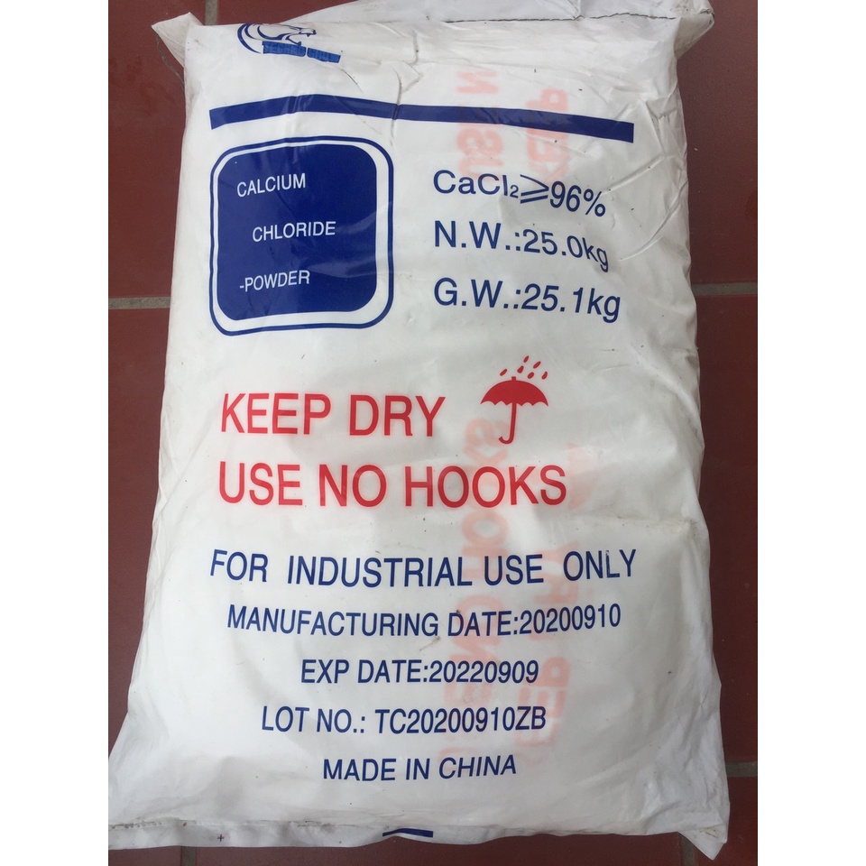 Bổ xung can xi cho tôm cá cacl2