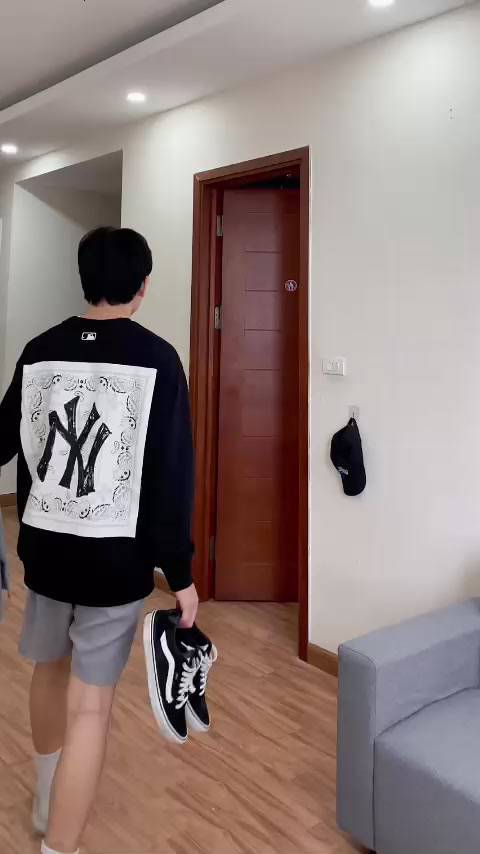 Quần jean baggy xanh bạc rách Gấu cá tính nam, nữ ống đứng, dáng suông, không phai, màu A02 - Z01 Town | BigBuy360 - bigbuy360.vn