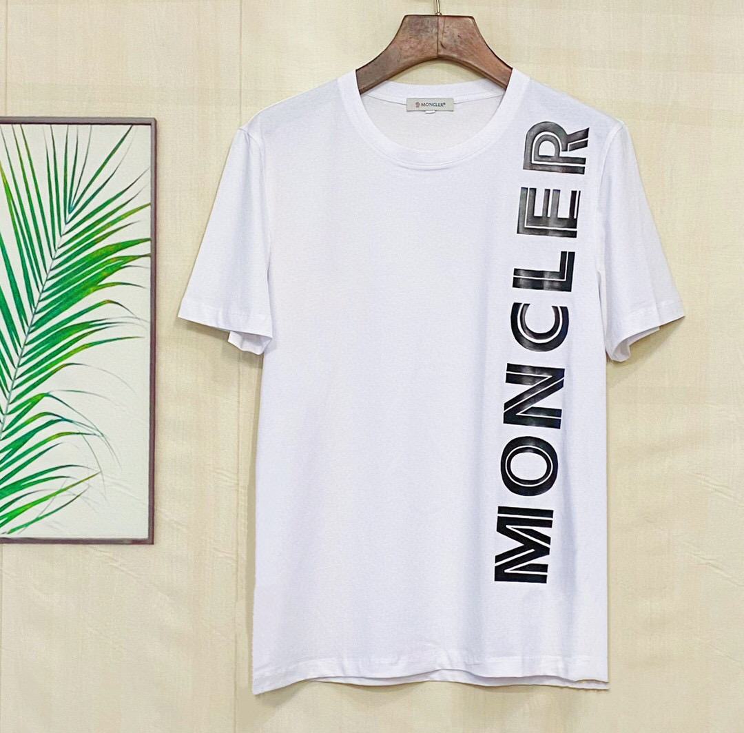 m0ncler Summer 2020 male short sleeve T medaka round neck printed logo in white lettering casual personality