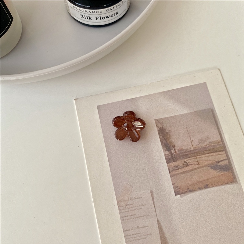 Kẹp Tóc Hình Hoa Đính Ngọc Trai Dễ Thương Cho Nữ