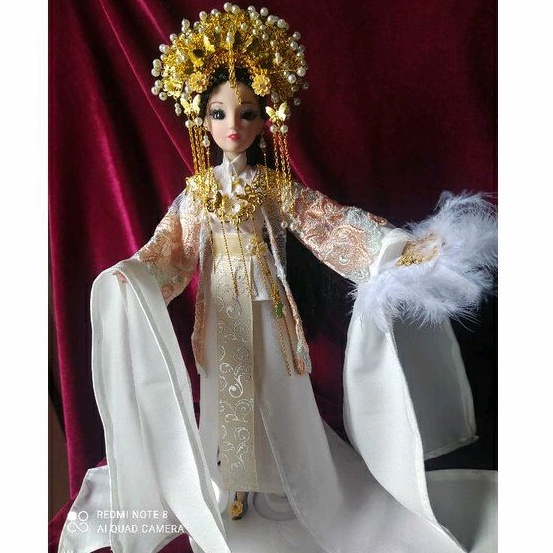 Set trang phục hý kịch