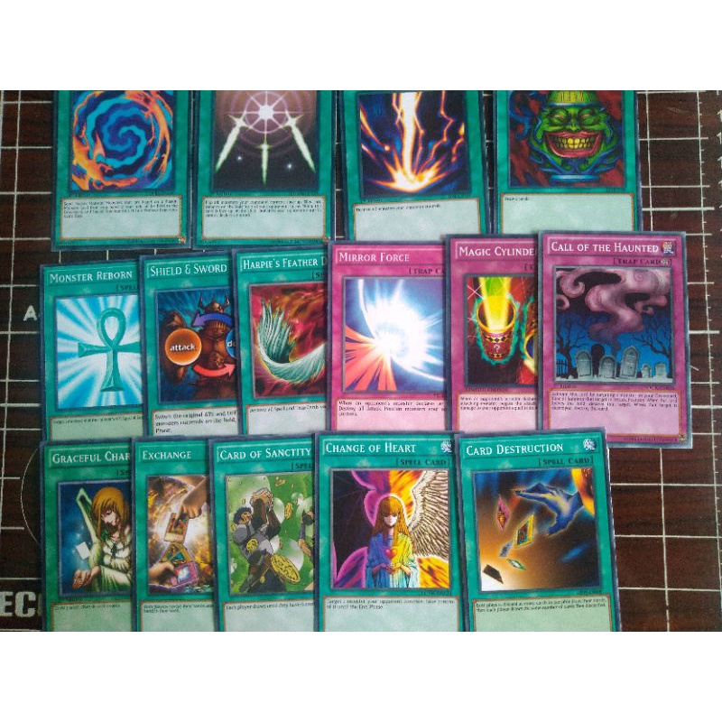 Thẻ bài Yugioh bài phép bài bẫy spell trap card thông dụng