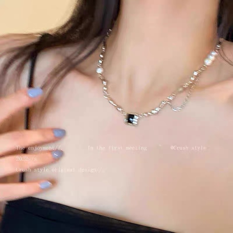Vòng Cổ Nining Hạt Trai Nước Ngọt Đá - Vani Store - TS000647