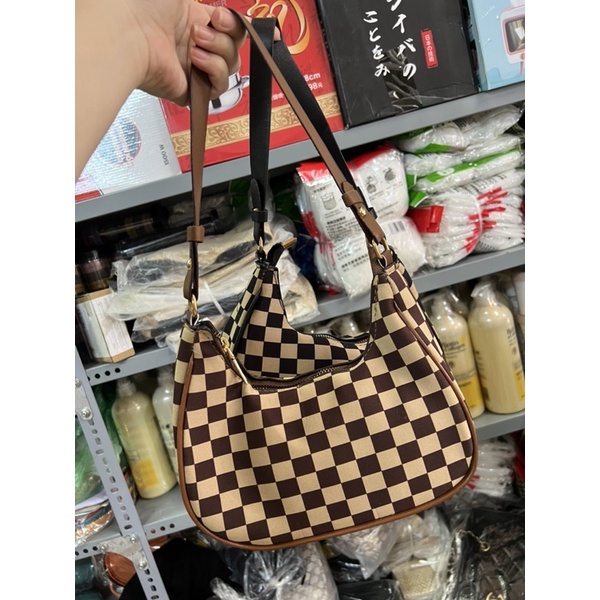 Túi kẹp nách caro vuông giá rẻ - kiểu túi đeo nách đi chơi đẹp