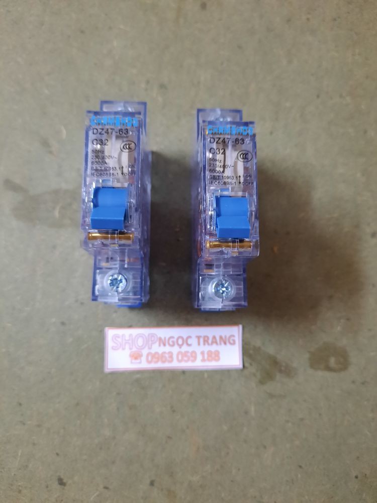 Aptomat CB 1 Pha  Trong Xuốt - C32A