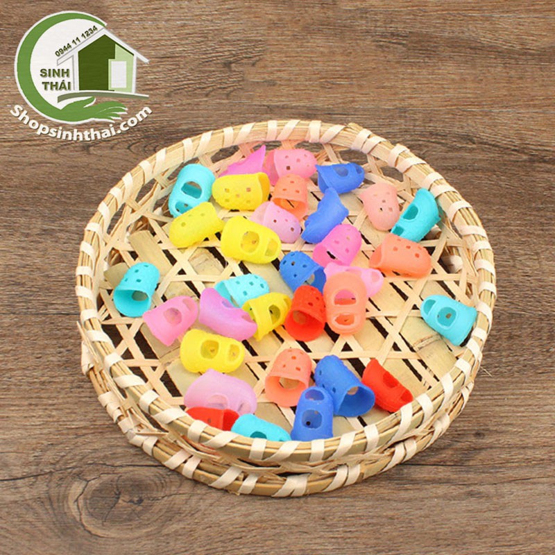 Bao bảo vệ ngón tay - đầu bọc ngón tay bằng silicon bảo vệ ngón tay khi chơi đàn - màu ngẫu nhiên