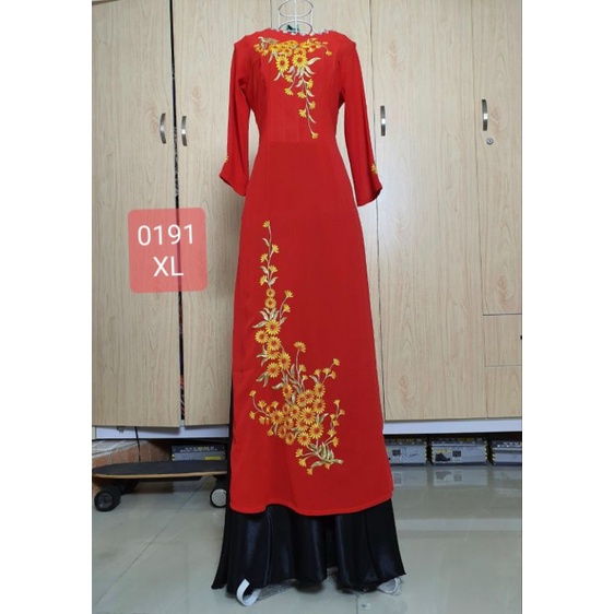 Áo dài mẹ chất lụa thêu và in 3d