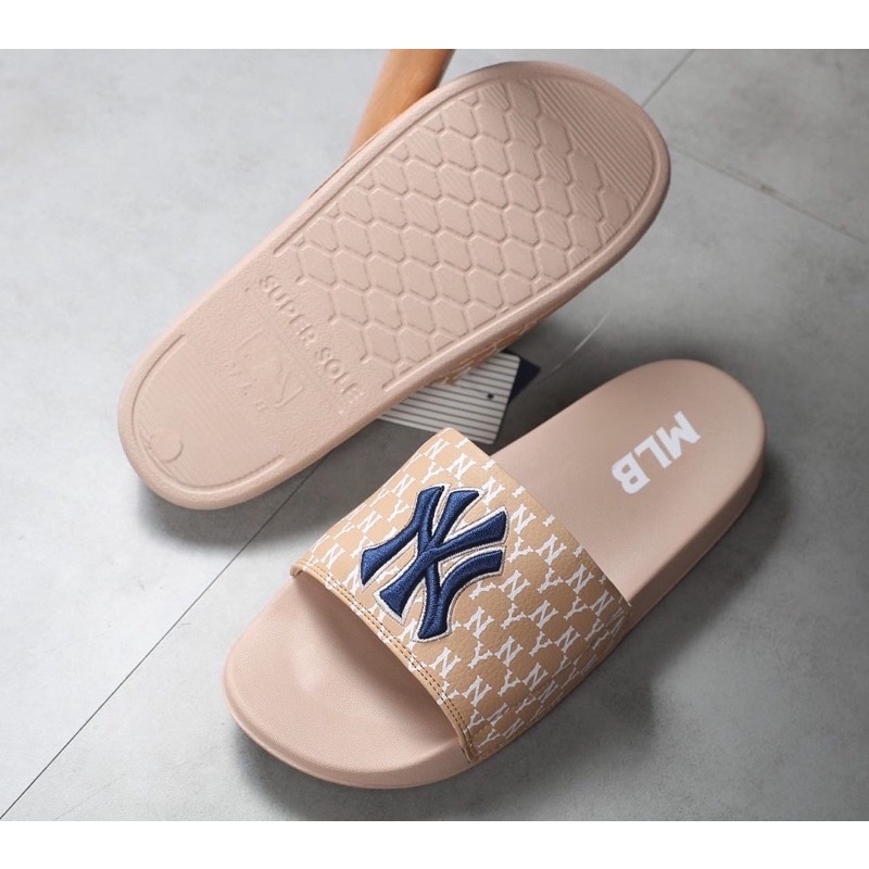 Dép quai ngang thêu chữ MLB nam nữ đủ màu