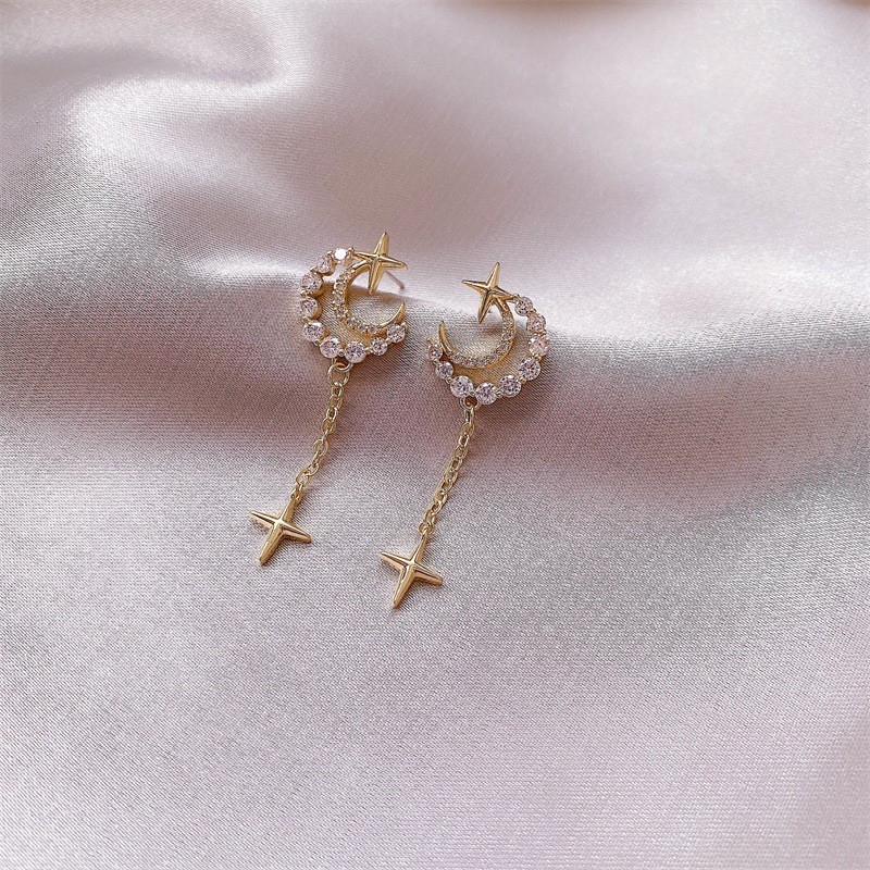 Moon And Star Shaped Metal Earrings With Diamonds