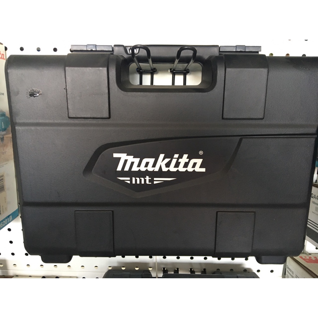 Máy đục bê tông dùng mũi Hex 17mm Makita 900W M8600B - Hàng chính hãng