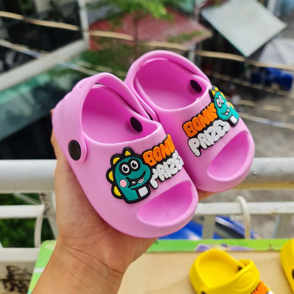 Dép bánh mì có quai sau cho bé trai bé gái hình khủng long bonus dễ thương siêu nhẹ