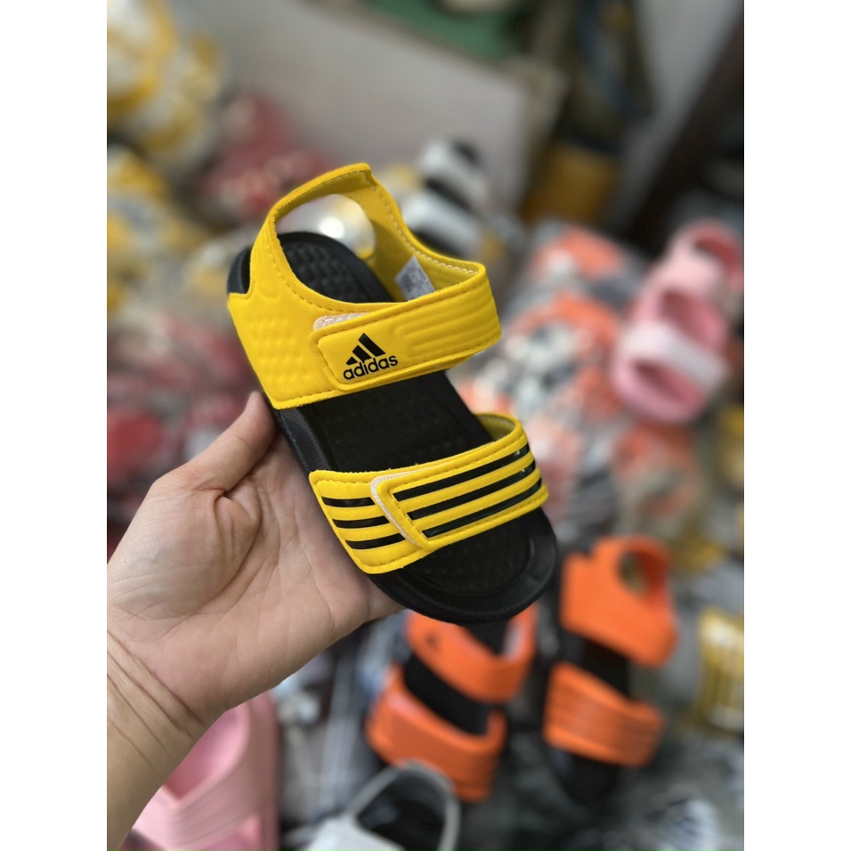 GIÀY SANDAL THỂ THAO BA SỌC CHO BÉ 27-34