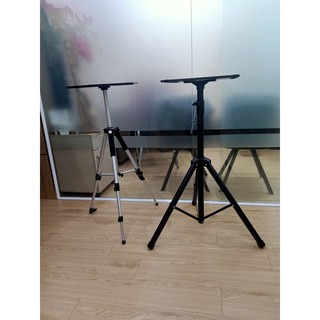 KỆ ĐỂ MÁY CHIẾU 3 CHÂN ĐA NĂNG ( HÀNG NHẬP KHẨU)