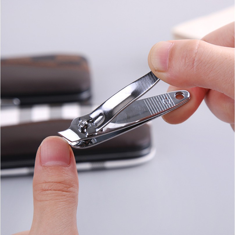 Set 7 dụng cụ chăm sóc móng chất liệu thép không gỉ đa năng
