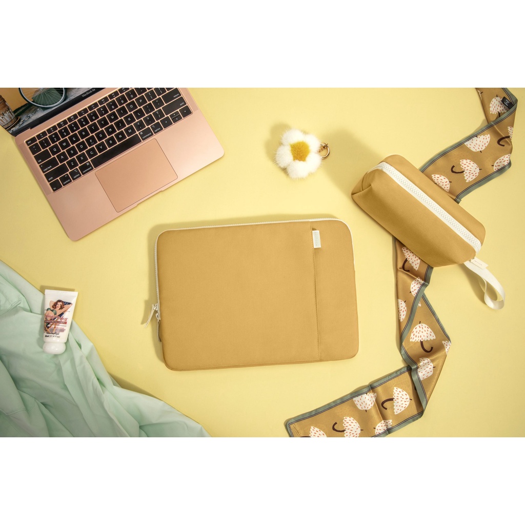 TÚI CHỐNG SỐC TOMTOC (USA) ORGANIZED CORNER ARMOR + POUCH MACBOOK AIR/PRO 13” NEW YELLOW A23-C02Y01