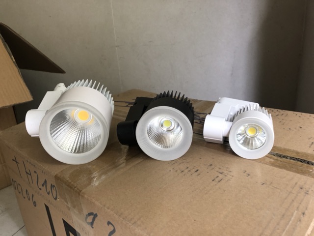 ĐÈN RỌI RAY Mini cao cấp 7W  Giá luôn tốt nhất thị trường