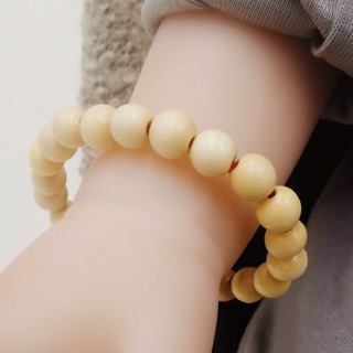 Vòng tay dâu tằm trơn cho bé
