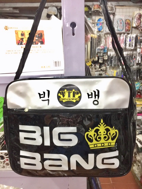 Cặp sách đeo chéo BIGBANG