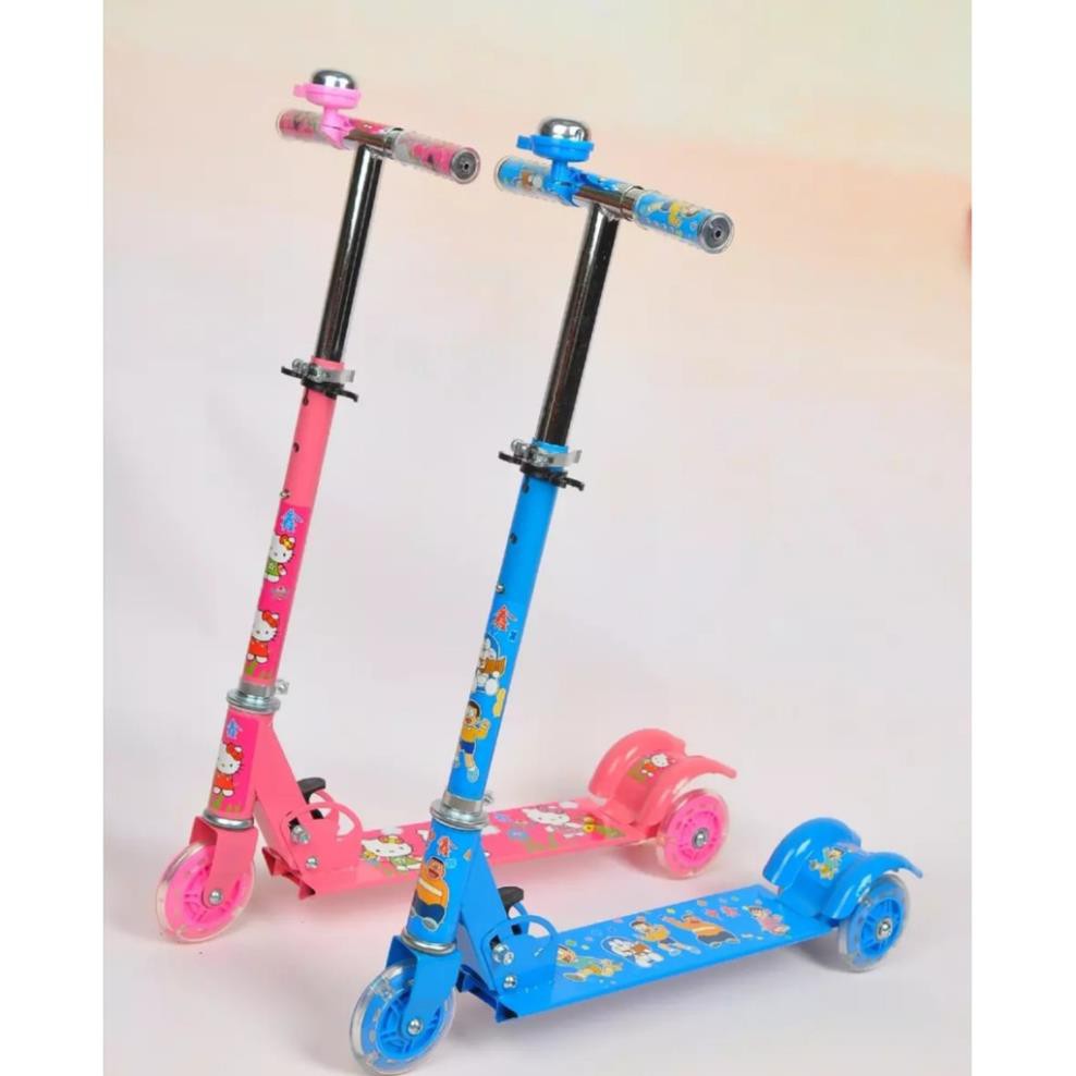 Xe trượt SCOOTER cao cấp 3 bánh. Kích thước: 47x10x76 cm. có phát sáng, có chuông. Kích thước: 47x10x76 cm. Có thể gấp g