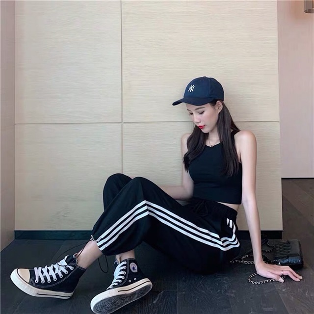 [Sẵn] QT1_Quần thể thao dáng thụng 3 sọc ulzzang | BigBuy360 - bigbuy360.vn