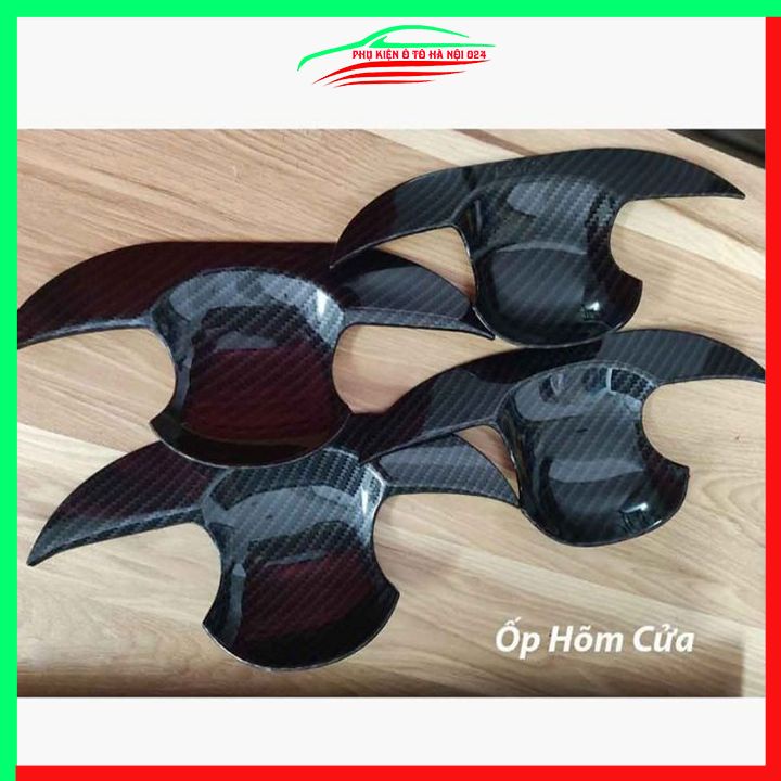 Ốp tay hõm Corolla Cross 2020-2023 vân Carbon chống trầy bảo vệ cửa xe ô tô