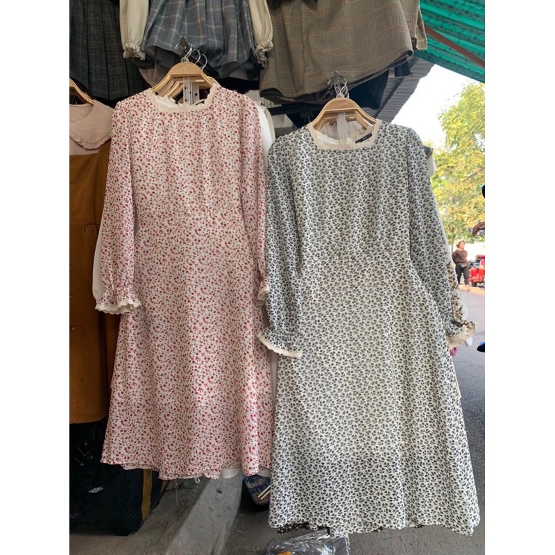 Đầm maxi hoa nhí cổ pha ren- hình thật | BigBuy360 - bigbuy360.vn