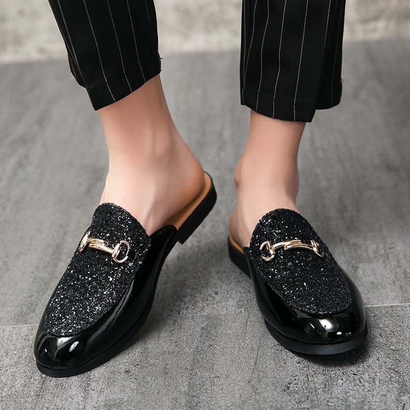 Giày sục nam đính đá 💎 khuyên vàng siêu lấp lánh, chất liệu da bóng