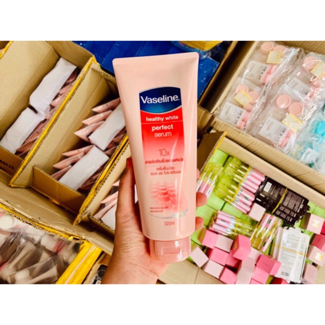 Dưỡng Thể Trắng Da Vaseline Thái Lan 10x (tuýp 320ml)