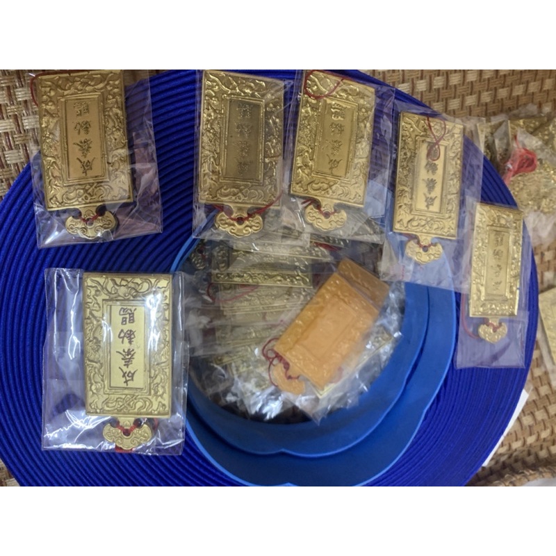 Cúc phượng- thẻ bài /kim bài/ Khánh phối cổ phục