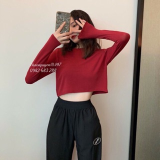 Áo croptop nữ dài tay phom rộng cá tính