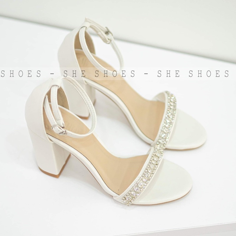 Sandal giày cưới trắng đính đá cao cấp (NEW ARRIVAL) - GC07023
