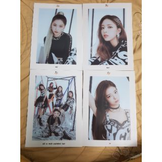 Ảnh cover album WANNABE của ITZY (IT'Z ME)