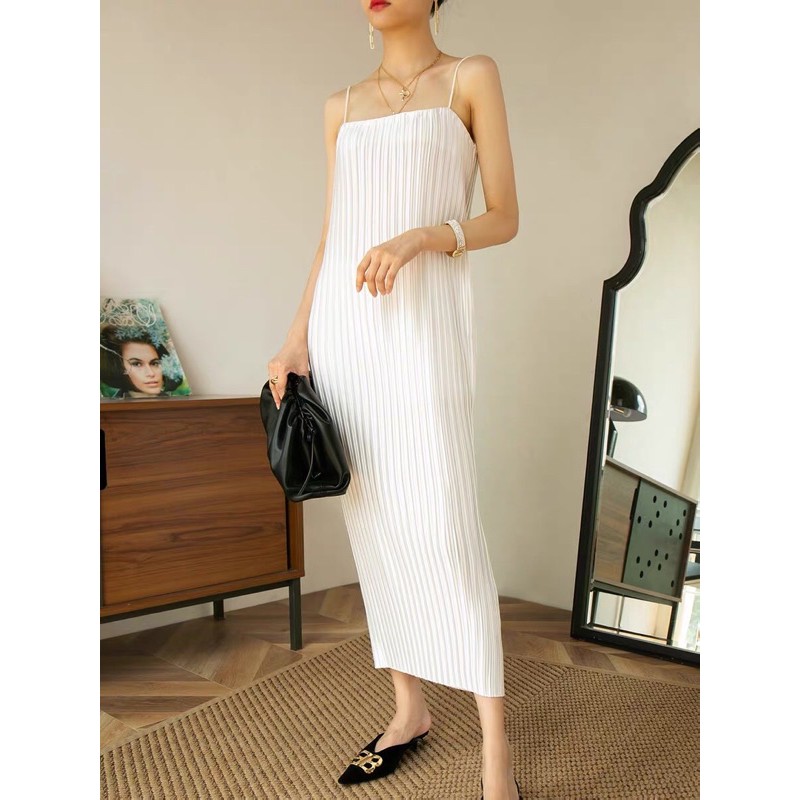 [Mã FATHANG5 giảm 10K đơn 50K] Váy suông dáng dài lụa bóng dập li - loại 1