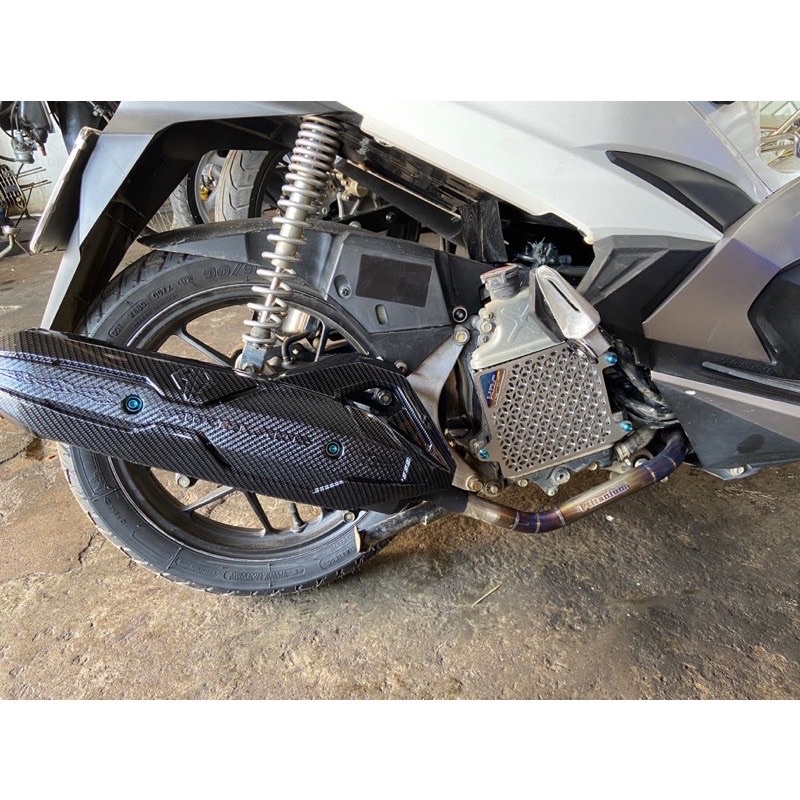 Ốc Titan GR5 6ly2 Bắt Che Pô Xe Tay Ga(giá 1 Con)