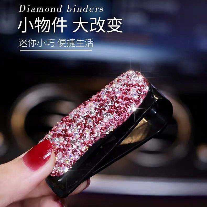 Kẹp mắt kính treo ô tô đính kim cương kiểu dáng dễ thương đa năng