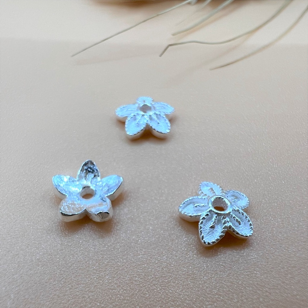 Charm ốp hạt hình hoa 5 cánh bạc trắng - Charm Bạc 925 - Mã CB772