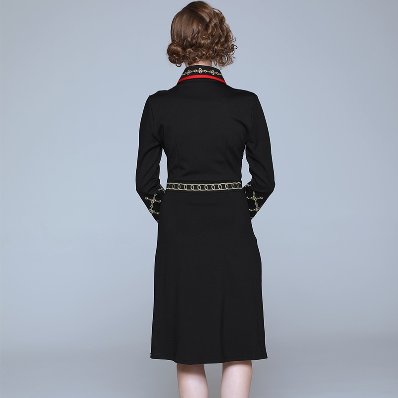 Đầm Midi Cài Nút Thêu Họa Tiết Phong Cách Vintage Chất Lượng Cao Cho Nữ