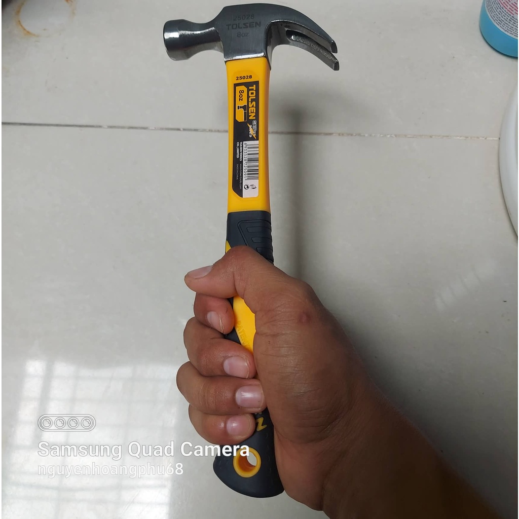 Búa đóng đinh Tolsen sừng dê cán nhưa cầm êm tay chắc chắn