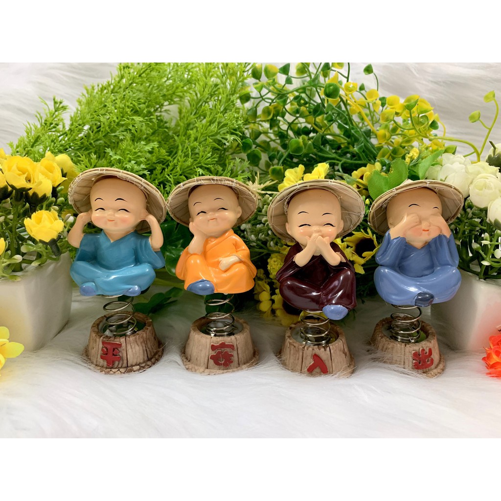 Bộ 4 tượng chú tiểu tứ không đội nón lá tọa đế lò xo
