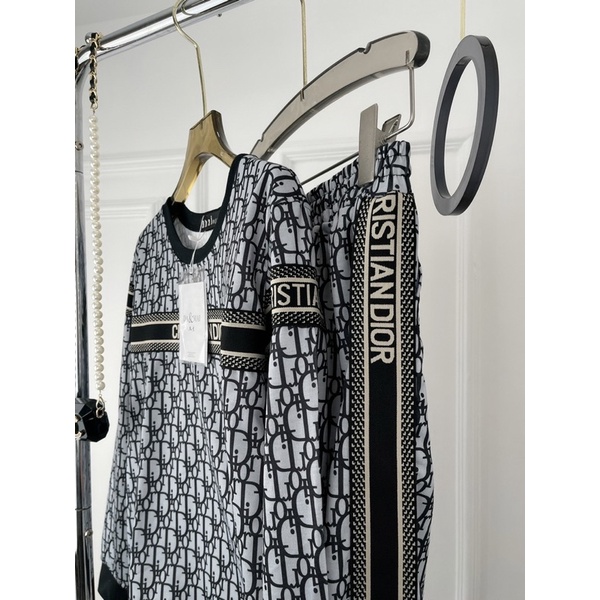 [ 𝐅𝐑𝐄𝐄 𝐒𝐇𝐈𝐏 ] SIÊU PHẨM SÉT BỘ THỂ THAO DI.OR MIX QUẦN BOM SIÊU CÁ TÍNH . CHẠY VIỀN K PHẢI IN Ạ